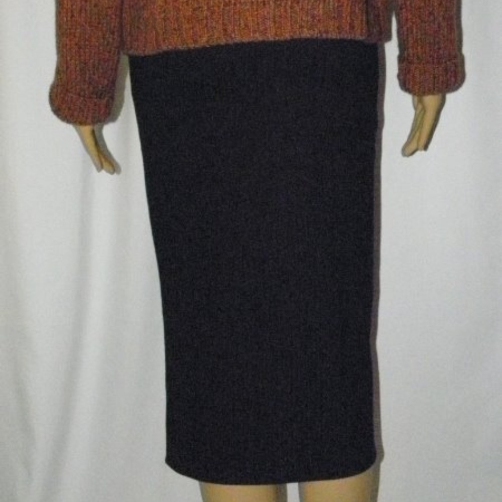 Ribbed knit pull on midi pencil Skirt - Picture 3 of 6